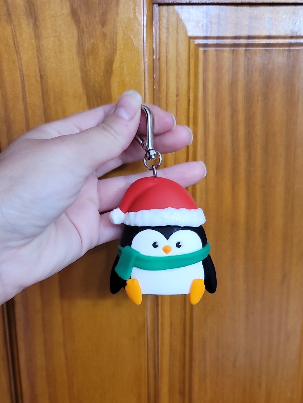 Bath & Body Works Holiday Penguin Hand Sanitizer Holder